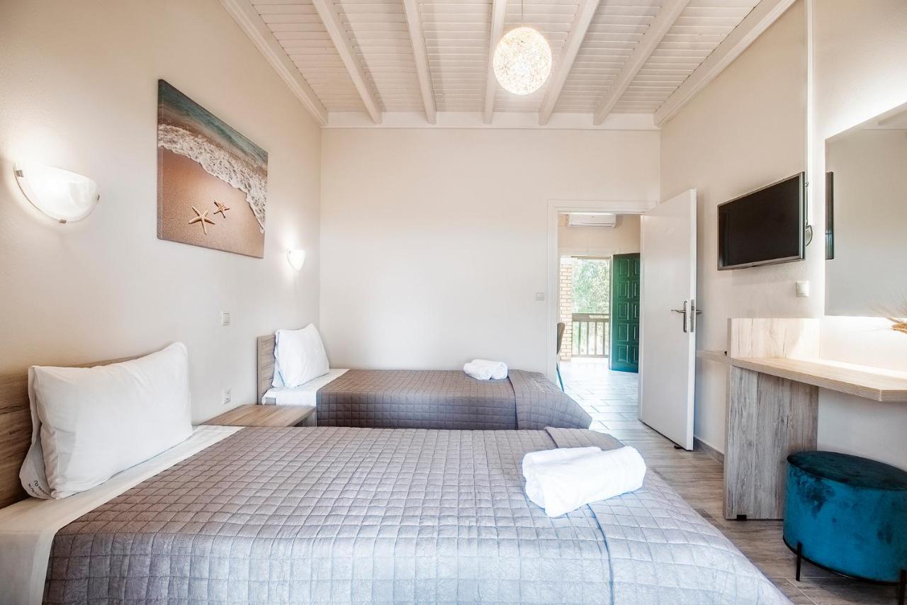 Potamos Apartments ซีดารี ภายนอก รูปภาพ