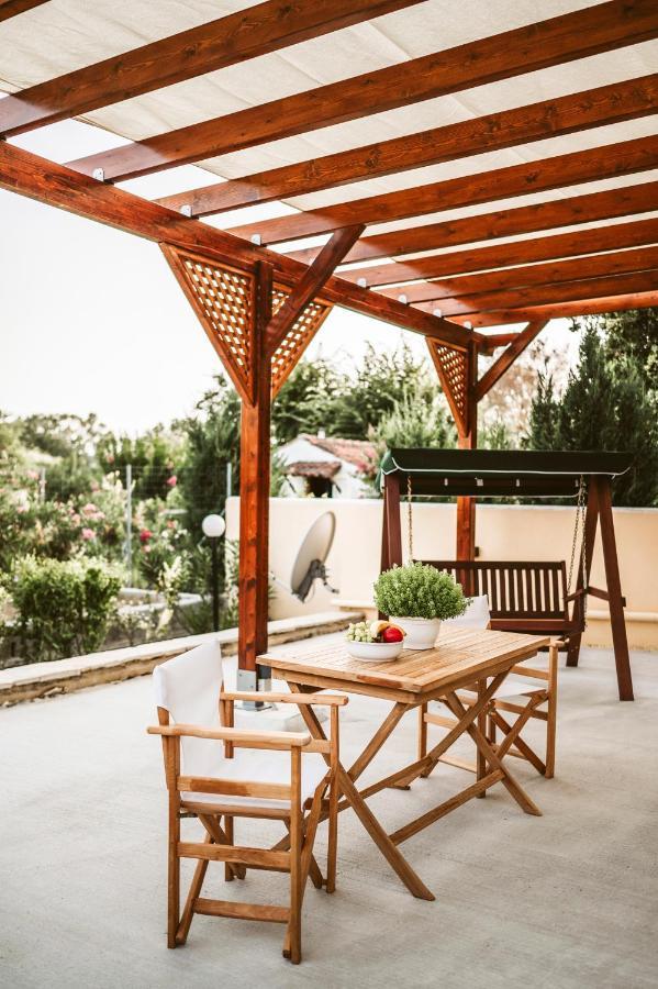 Potamos Apartments ซีดารี ภายนอก รูปภาพ