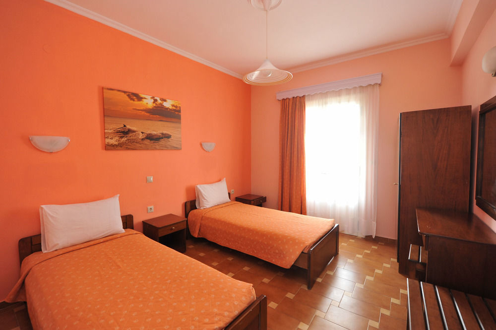 Potamos Apartments ซีดารี ภายนอก รูปภาพ