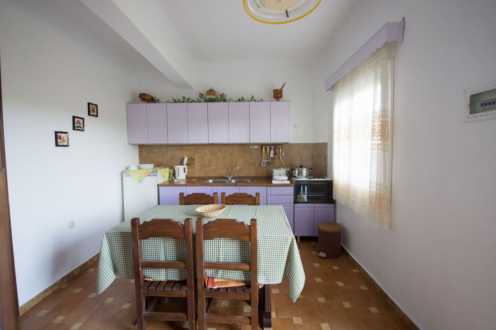 Potamos Apartments ซีดารี ภายนอก รูปภาพ